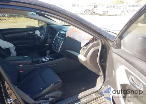 2016 Nissan Altima 2.5 Sv из США, поврежденный, VIN 1N4AL3AP8GC123553